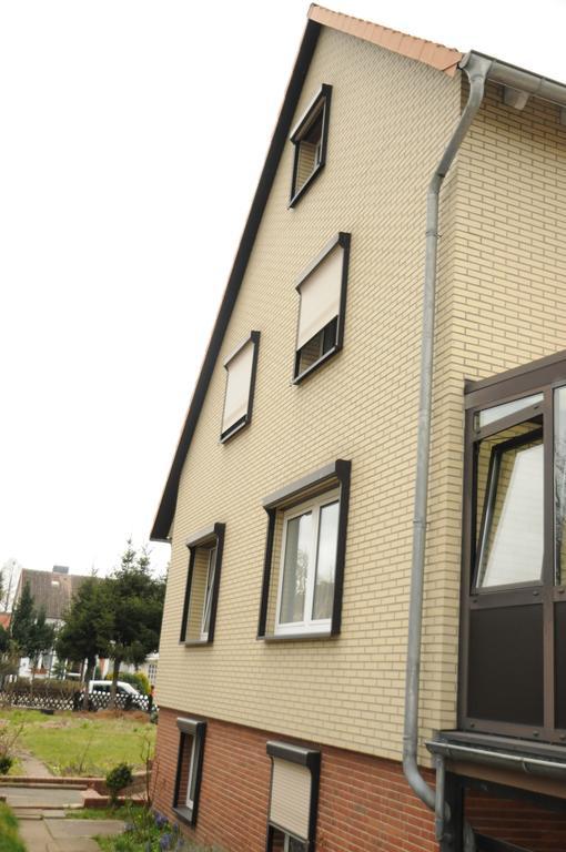 Hannover Messe Zimmer Exterior foto